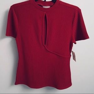 Belle Sky Laredo Red Short sleeve top